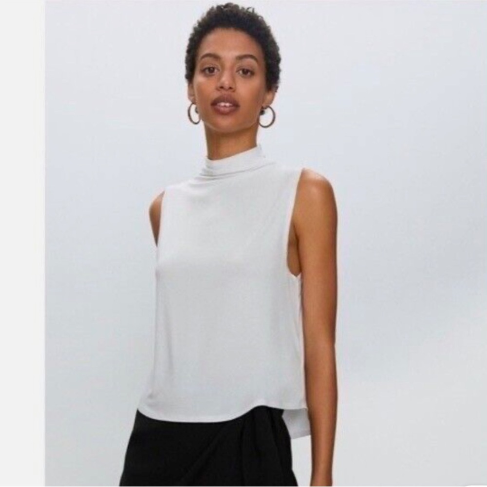 Babaton White Sleeveless Tank Top